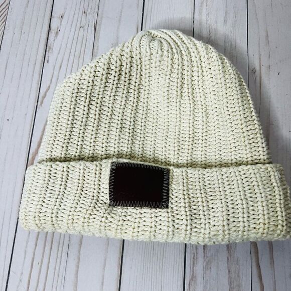 Love Your Melon Cream Ivory Cotton Knit Winter Hat - Picture 1 of 5